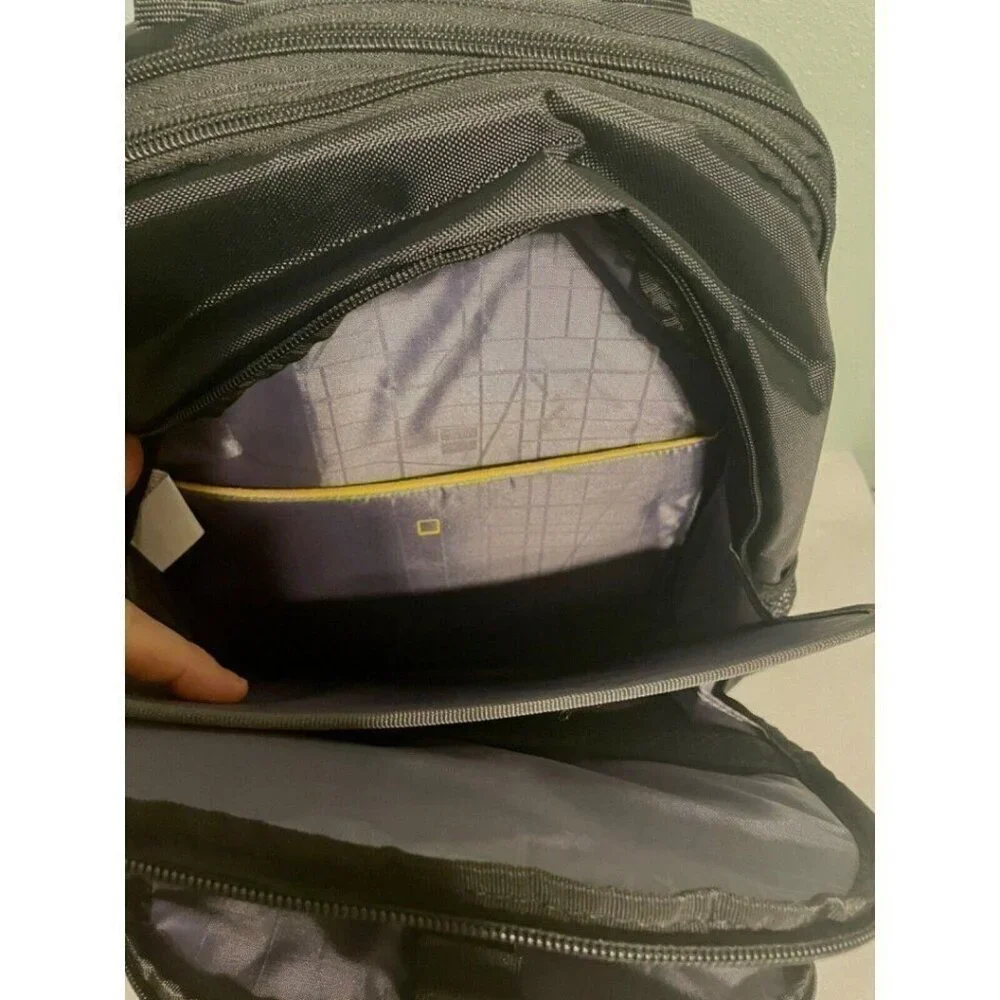Targus Revolution - Notebook carrying backpack - 14" Black NEW SEALED!! - Picture 5 of 11